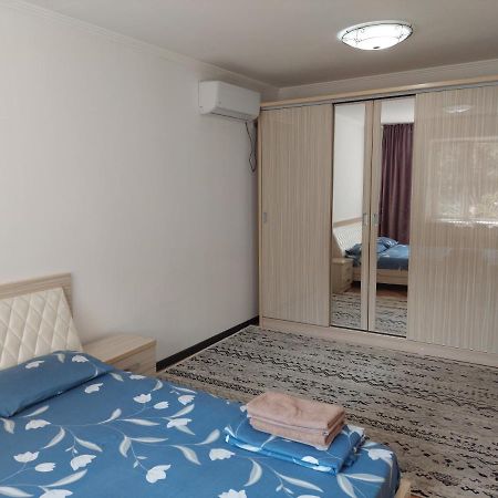Apartment On Toktogula Μπισκέκ Εξωτερικό φωτογραφία