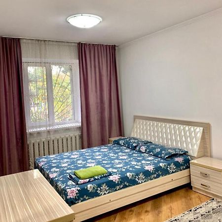 Apartment On Toktogula Μπισκέκ Εξωτερικό φωτογραφία